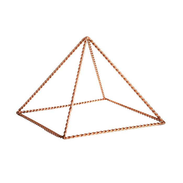 Kopero Copper Pyramid Energizer Twisted Large (23.56 cm), product photo on a white background