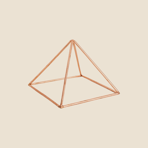 Kopero Copper Pyramid Energizer Smooth Small (14.56 cm)