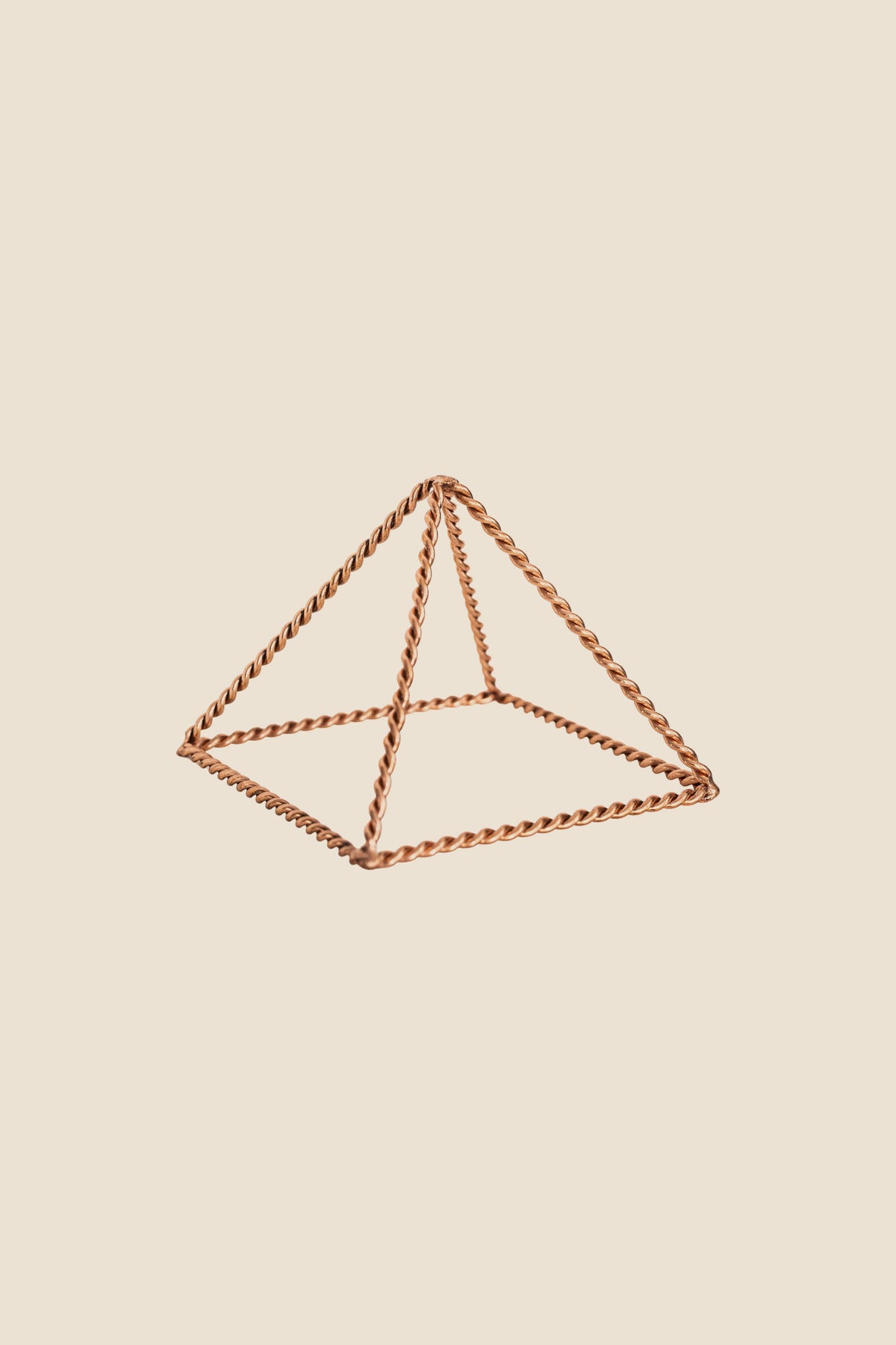Kopero Copper Pyramid Energizer Twisted Small (14.56 cm), product photo on a white background
